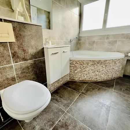 Le Littoral - Sur 2*