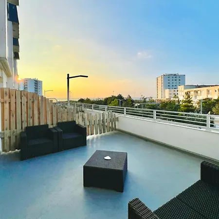 Le Littoral - Sur ホテル 2*