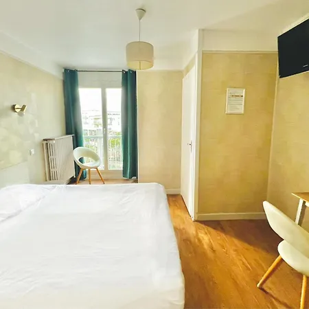 Le Littoral - Sur 호텔 2*