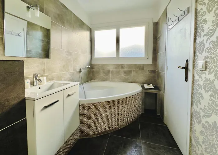 Hotel Le Littoral - Sur 2*